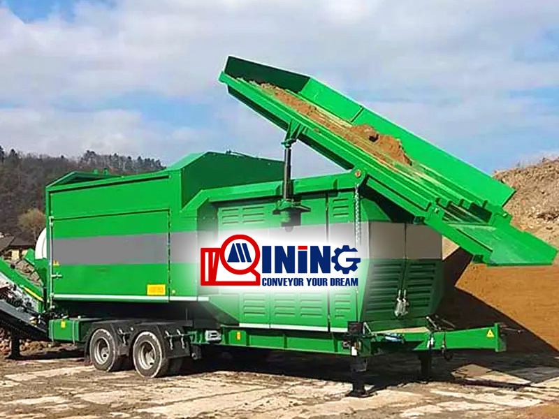 Soil stone screen separator