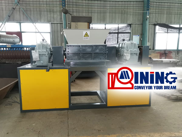 Metal shredding machine shredder